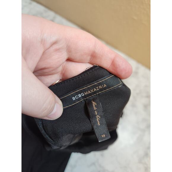 BCBGMAXAZRIA Women's Black Sleeveless Halter Neck Cocktail Mini Dress Size XS - Picture 3 of 6